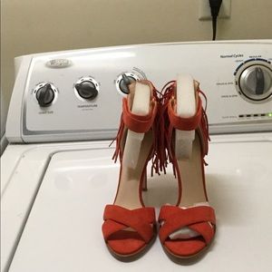 Super cute! Burnt Orange tassel sandals!